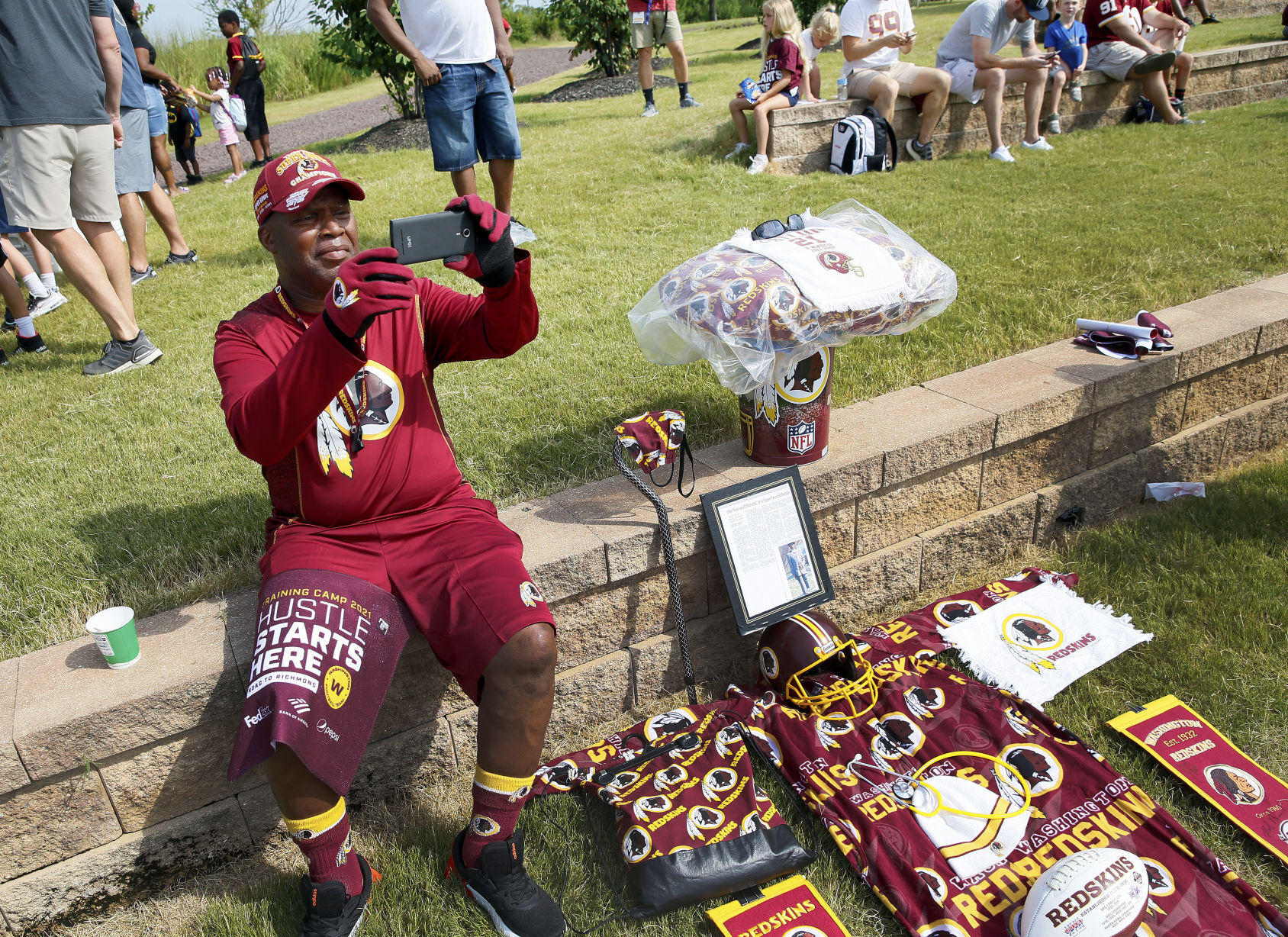 Fan appreciation day at Washington training camp